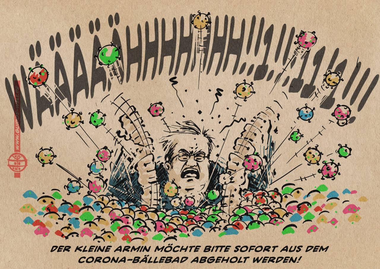 Armin im Bällebad