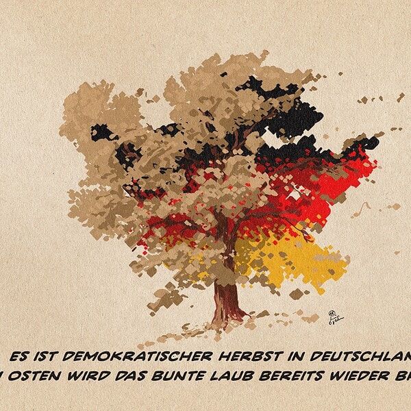Bunter Herbstbaum mit braunen, roten und gelben Blättern.