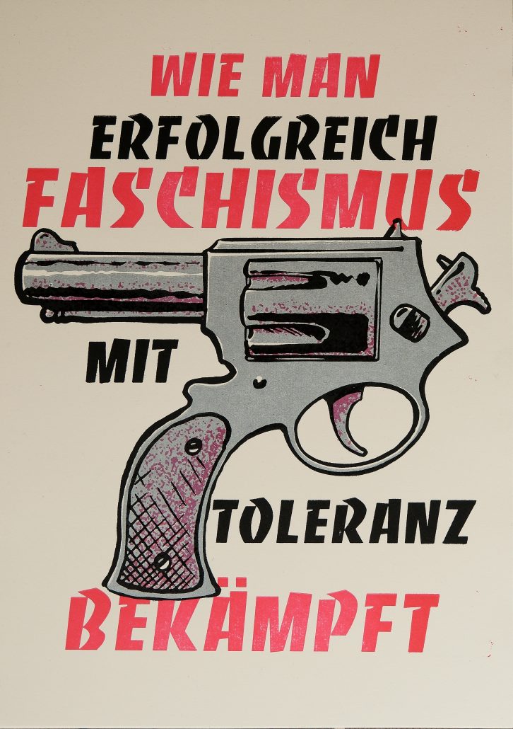 Popper's Revolver 42x30cm