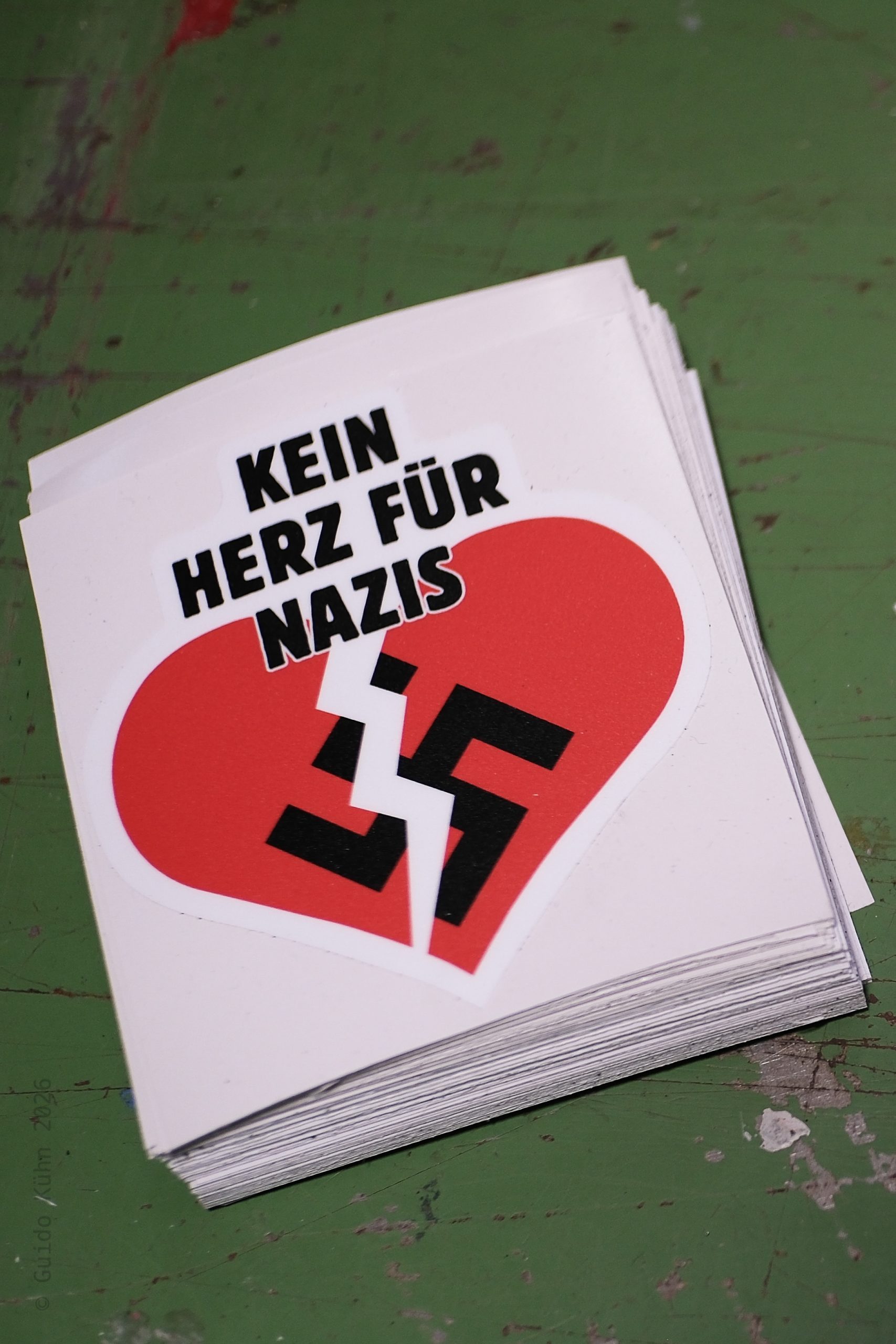 Aufkleber "Kein Herz für Nazis"