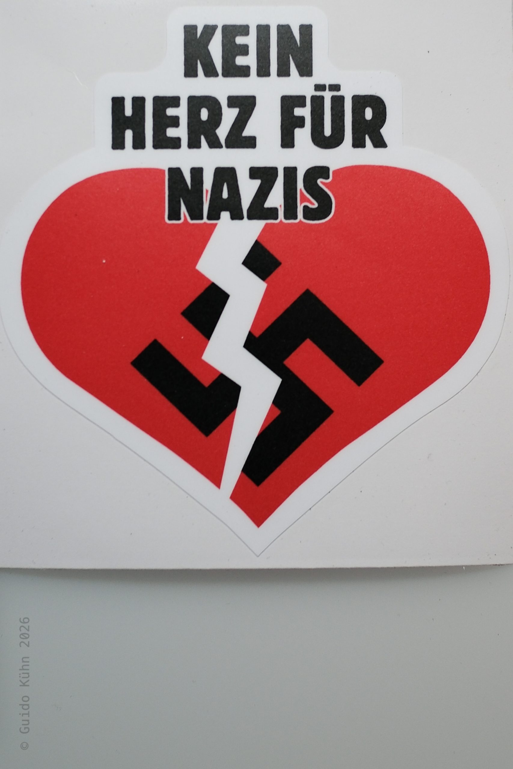 Aufkleber "Kein Herz für Nazis"